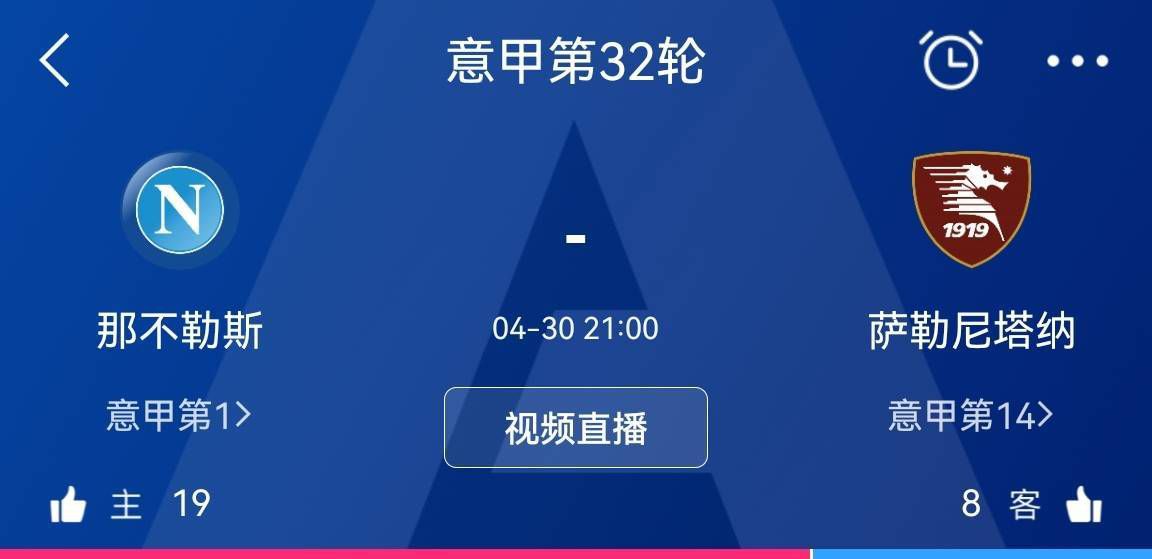 动感超人的动感石头被泳装魔王抢走了，因此没法回到本来的世界，因而指派小新一家人成为动感兵士前去另外一个世界，这时候另外一个世界的人纷纭被酿成泳装人，小新听了莉莉和博士的申明后，决议协助动感超人降服危机，他和动感超人能打败魔王拯救地球的和平吗...